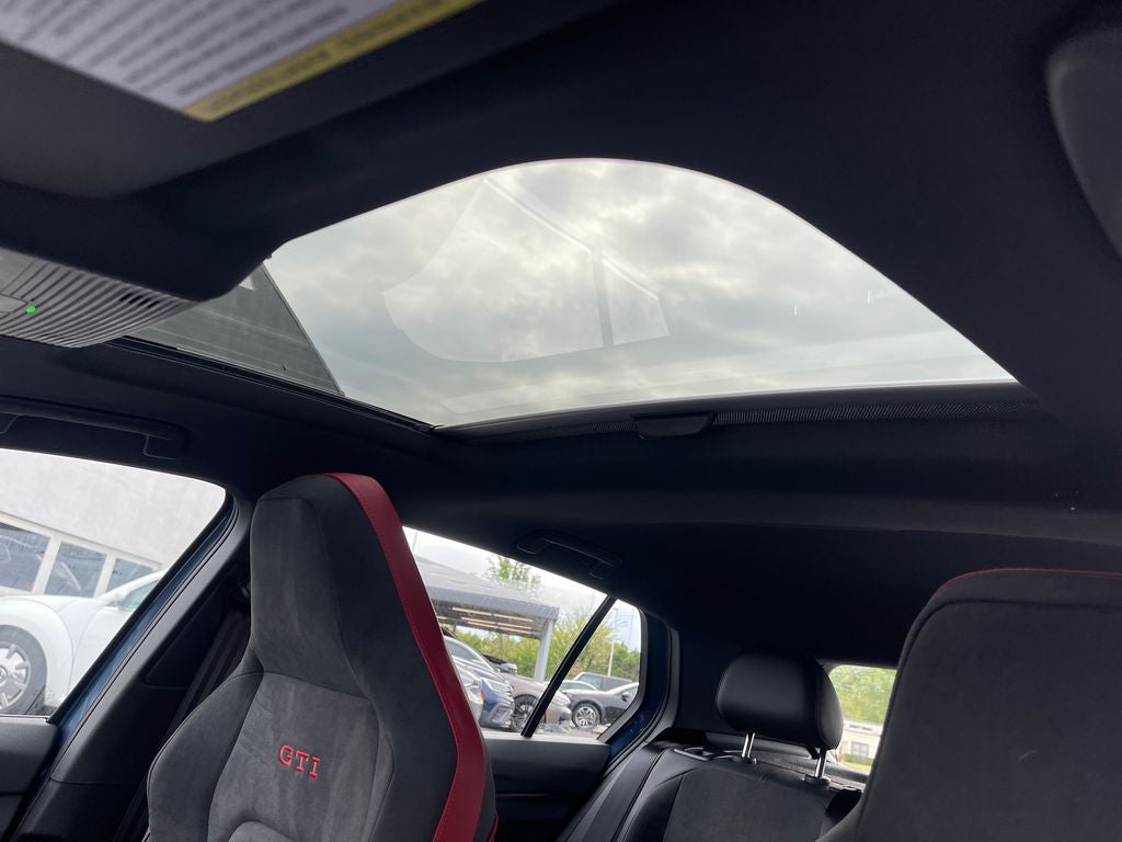 2026 Volkswagen Golf GTI 2.0T SE