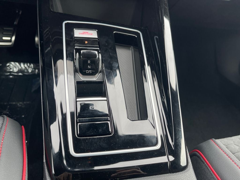 2026 Volkswagen Golf GTI 2.0T SE