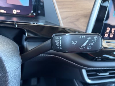 2026 Volkswagen Atlas SE w/Technology
