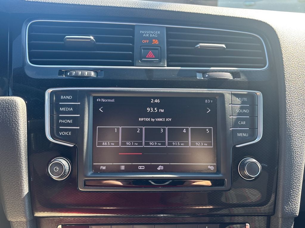 2017 Volkswagen Golf GTI S