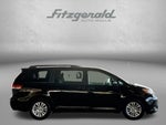 2013 Toyota Sienna XLE 8 Passenger