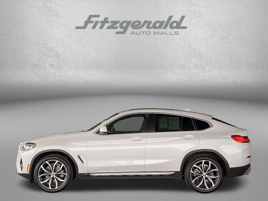 2023 BMW X4 xDrive30i