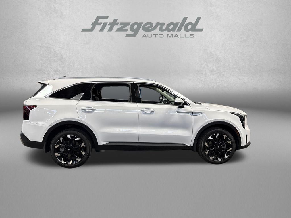 2025 Kia Sorento EX