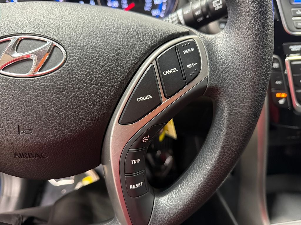 2016 Hyundai Elantra GT Base