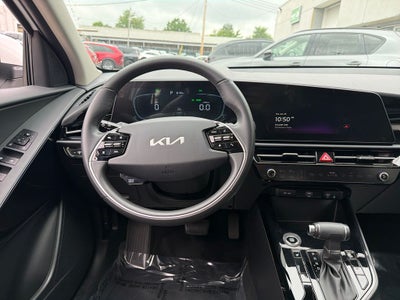 2025 Kia Niro EX