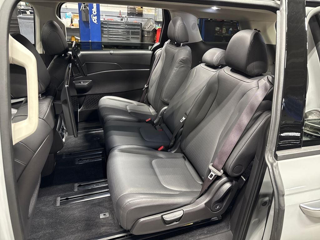 2025 Kia Carnival SX Prestige