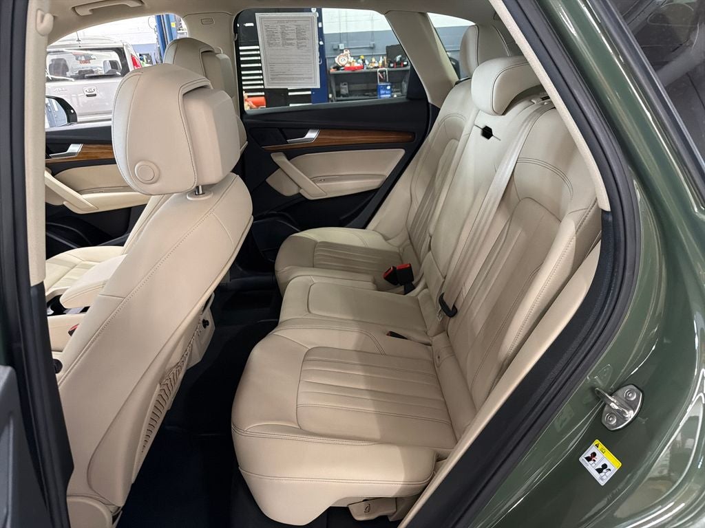 2023 Audi Q5 40 Premium quattro