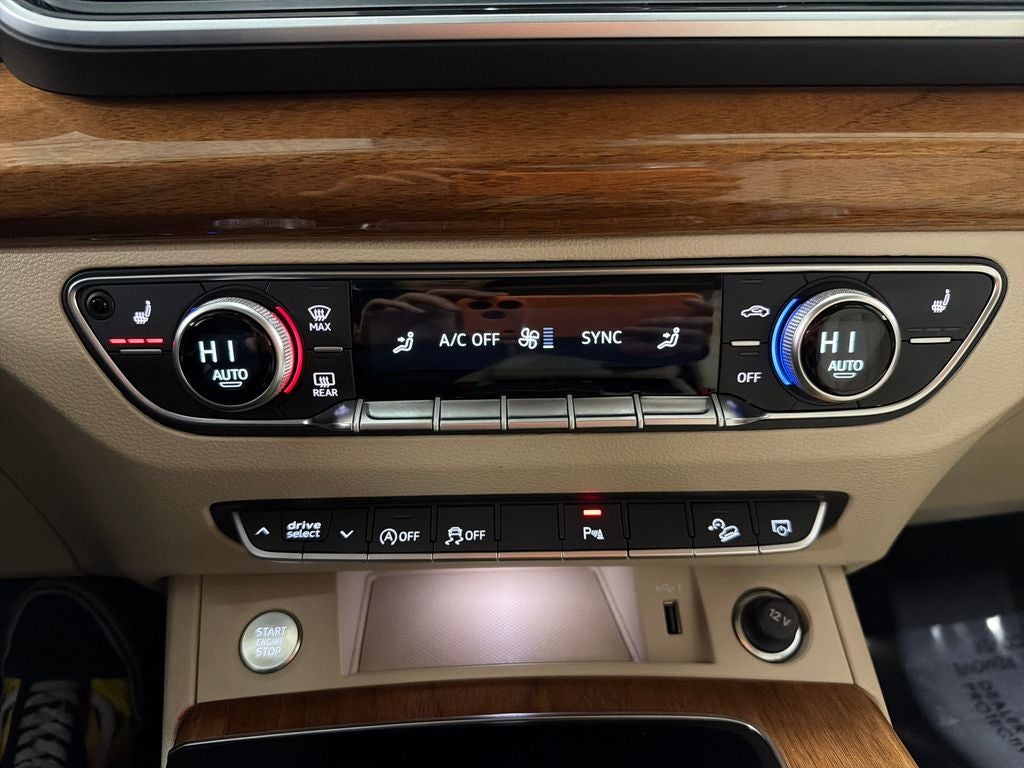 2023 Audi Q5 40 Premium quattro
