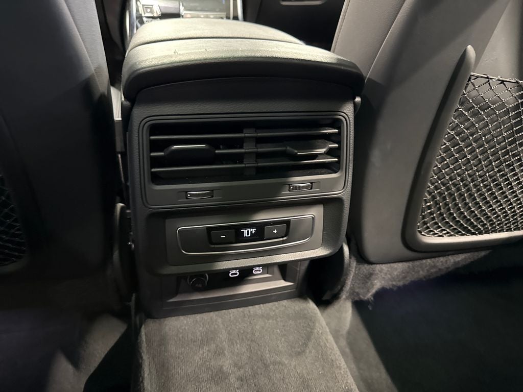 2021 Audi Q7 45 Premium Plus quattro