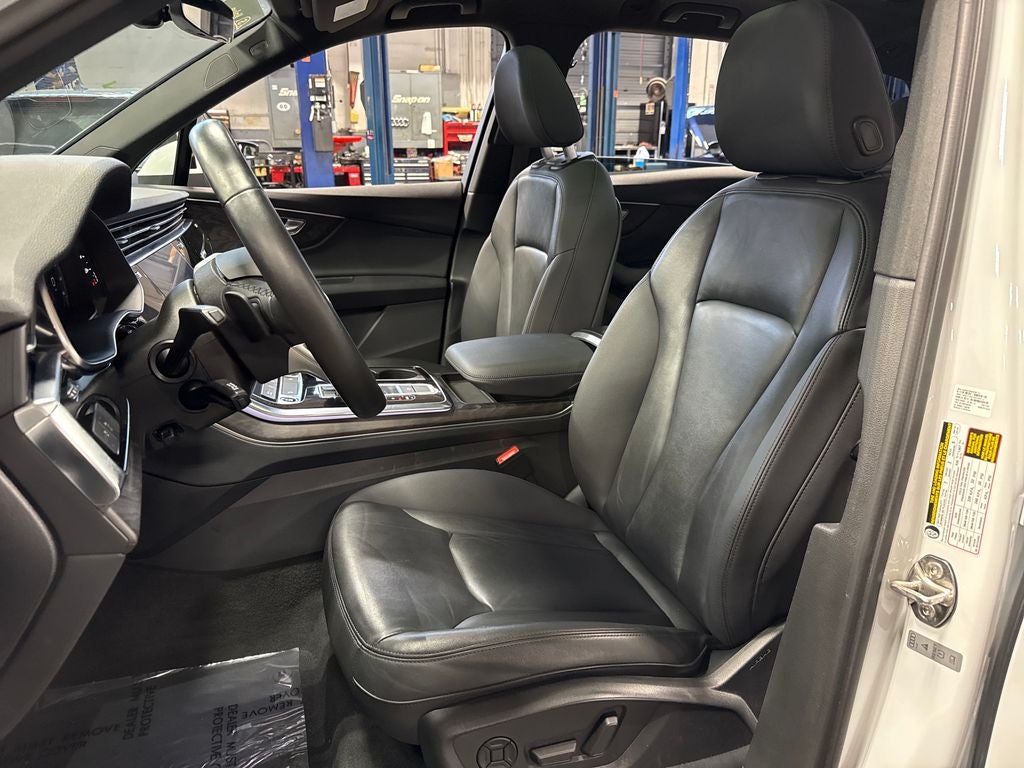 2021 Audi Q7 45 Premium Plus quattro