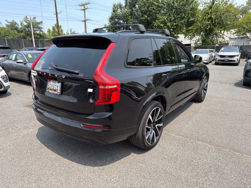 2023 Volvo XC90 Recharge Plug-In Hybrid T8 Plus Dark Theme 7 Passenger