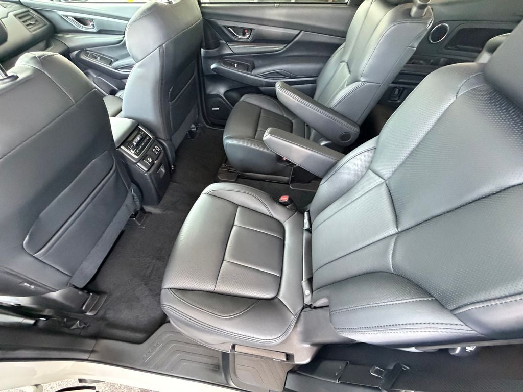 2025 Subaru Ascent Onyx Edition Touring