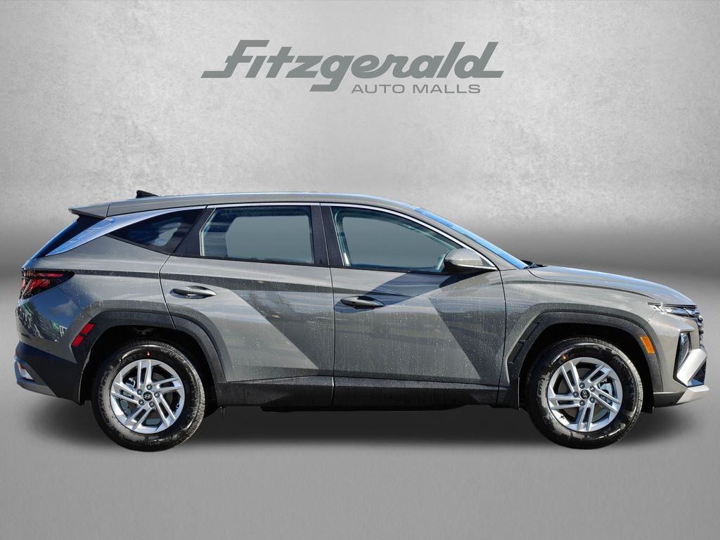 2026 Hyundai Tucson SE FWD
