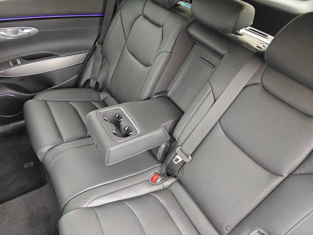 2026 Genesis GV70 2.5T Select
