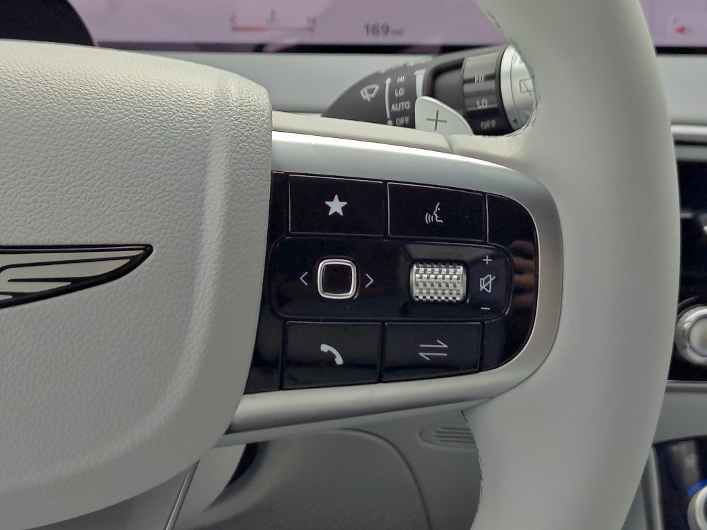 2026 Genesis GV70 2.5T Advanced