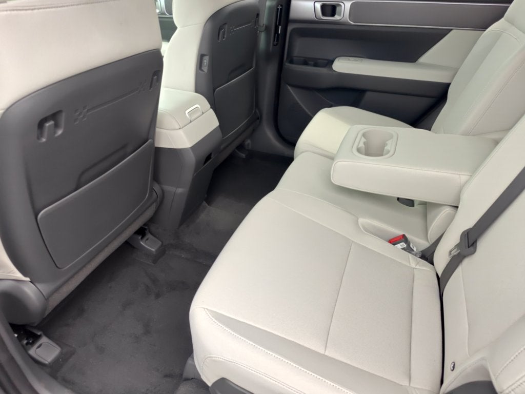 2027 Hyundai Santa Fe SE AWD
