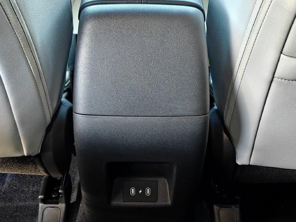 2027 Hyundai Santa Cruz SE FWD