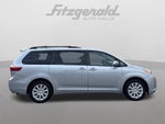 2015 Toyota Sienna LE 7 Passenger