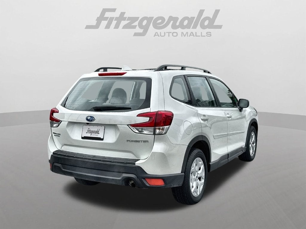 2023 Subaru Forester Base