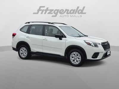 2023 Subaru Forester Base