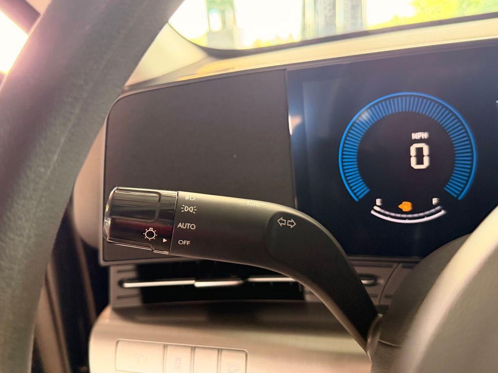 2027 Hyundai Kona SE AWD