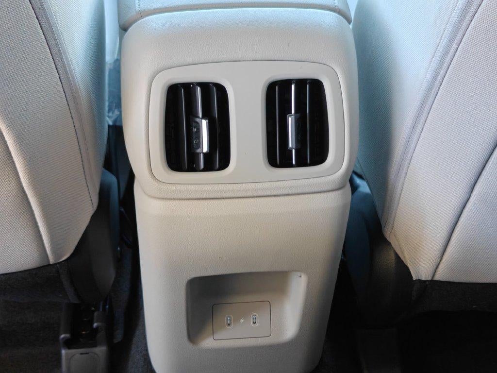 2026 Hyundai Tucson Hybrid SEL FWD