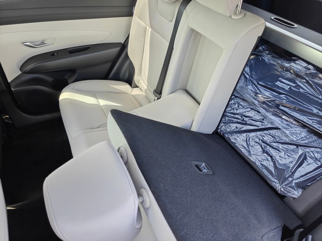 2026 Hyundai Tucson Hybrid SEL FWD