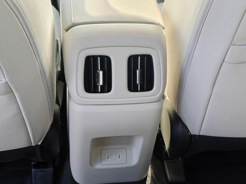 2026 Hyundai Tucson Hybrid SEL FWD