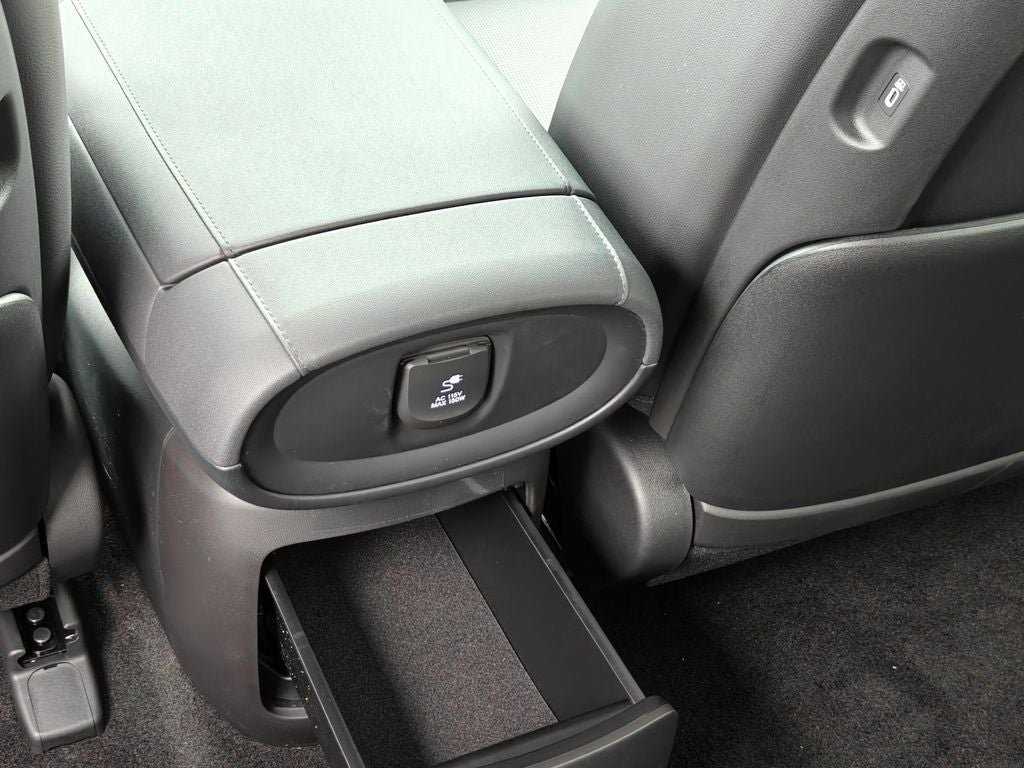 2027 Hyundai Palisade Hybrid Limited 7P