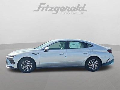 2027 Hyundai Sonata Hybrid Blue