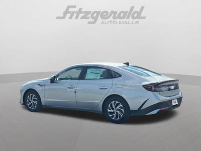 2027 Hyundai Sonata Hybrid Blue