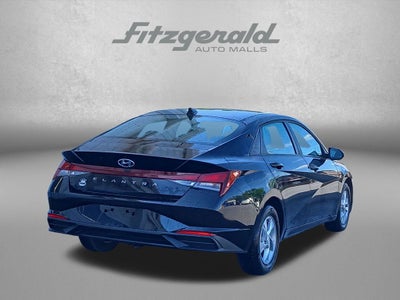 2023 Hyundai Elantra SE