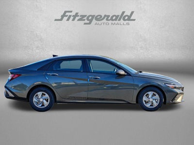 2026 Hyundai Elantra SE