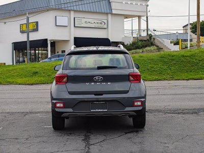 2026 Hyundai Venue SEL w/Two-Tone Roof
