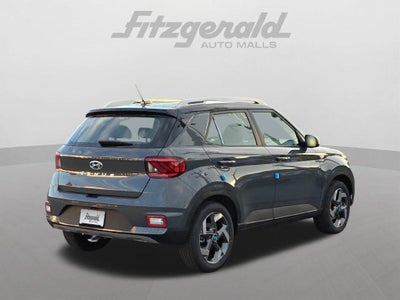 2026 Hyundai Venue SEL w/Two-Tone Roof