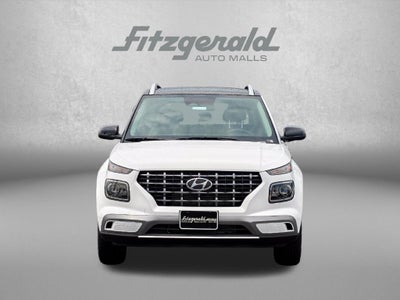 2026 Hyundai Venue SEL w/Two-Tone Roof