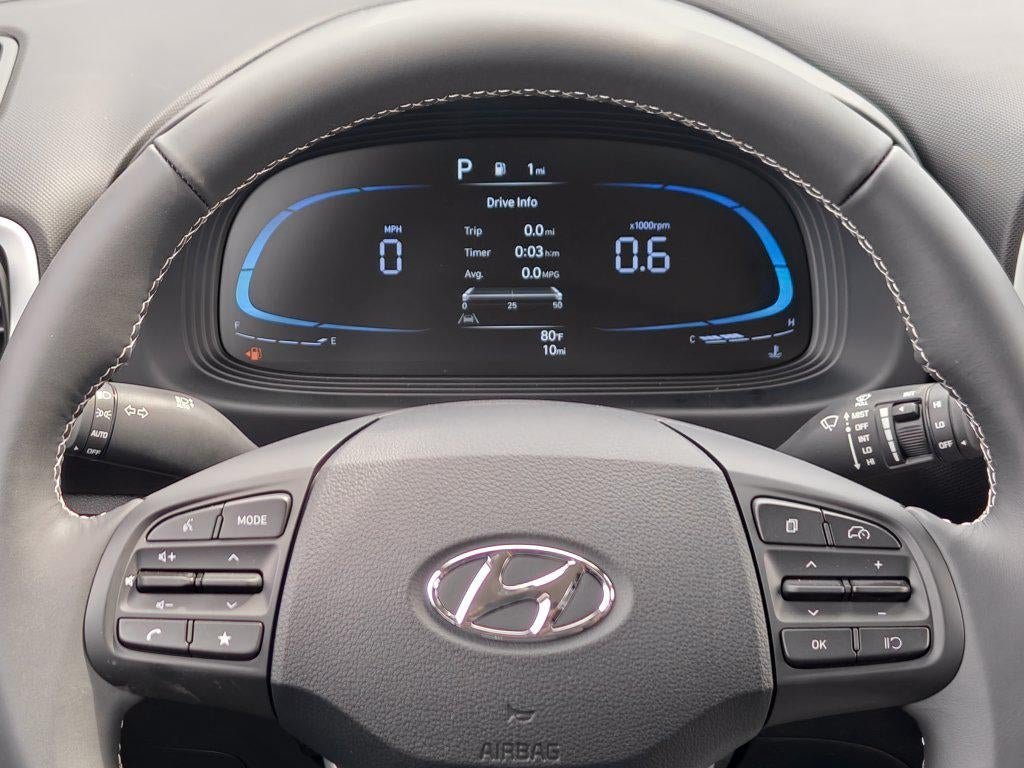 2026 Hyundai Venue SEL w/Two-Tone Roof