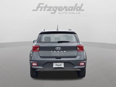 2026 Hyundai Venue SEL w/Two-Tone Roof