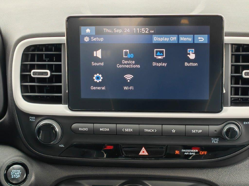 2026 Hyundai Venue SEL w/Two-Tone Roof