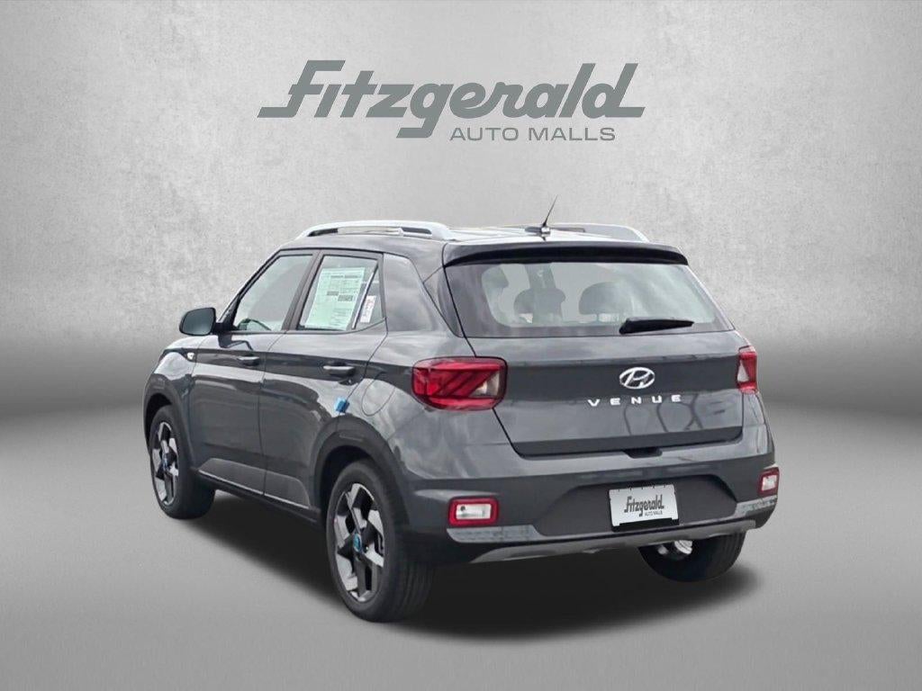 2026 Hyundai Venue SEL w/Two-Tone Roof