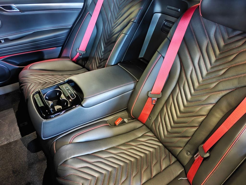 2026 Genesis G80 2.5T