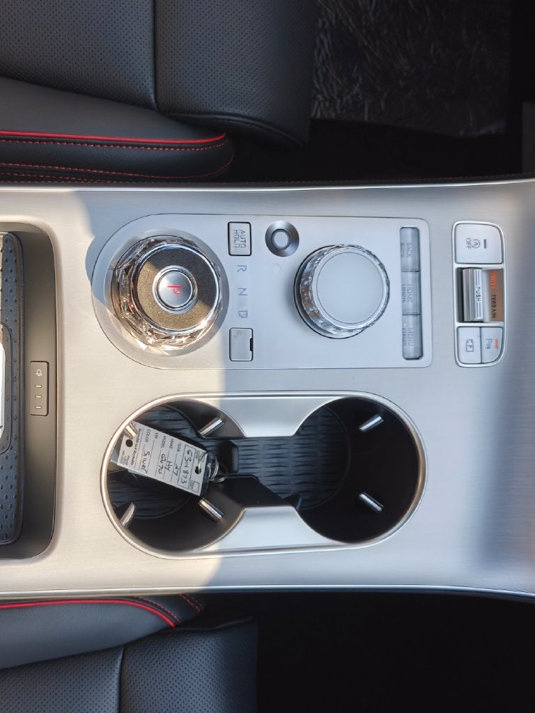 2027 Genesis GV70 2.5T Sport Prestige