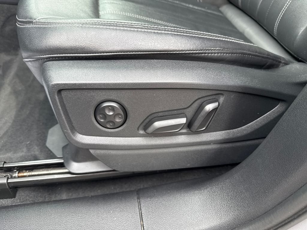 2022 Audi Q5 45 S line Premium quattro