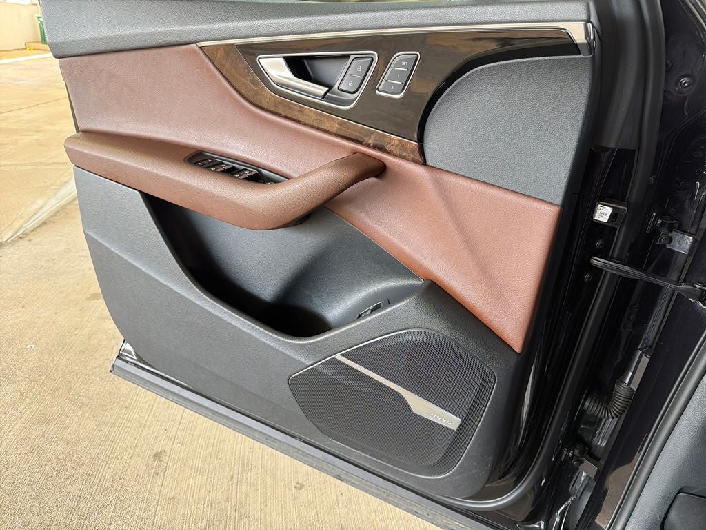 2019 Audi Q7 55 Prestige quattro