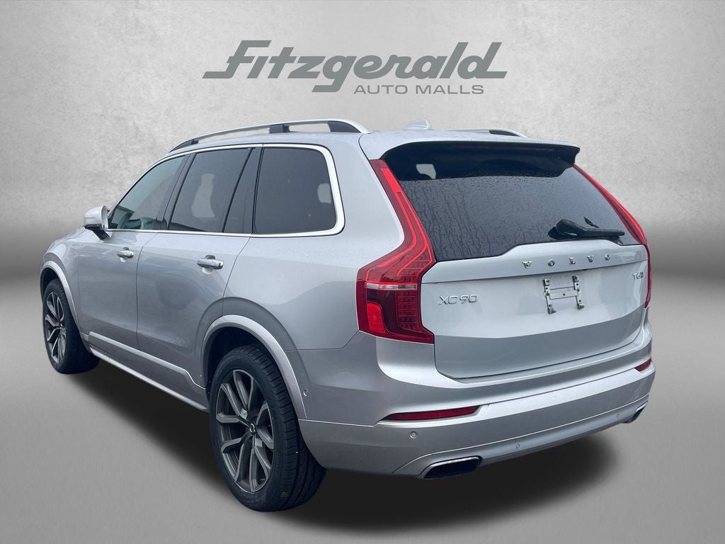 2019 Volvo XC90 T6 Momentum