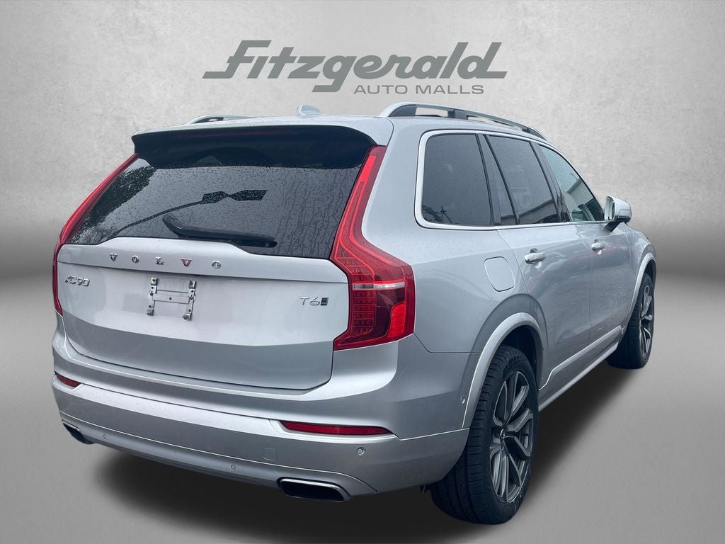 2019 Volvo XC90 T6 Momentum