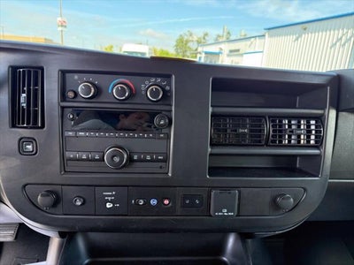 2025 Chevrolet Express LT Passenger