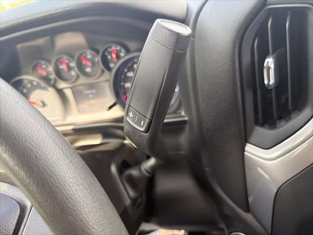 2023 Chevrolet Silverado Custom