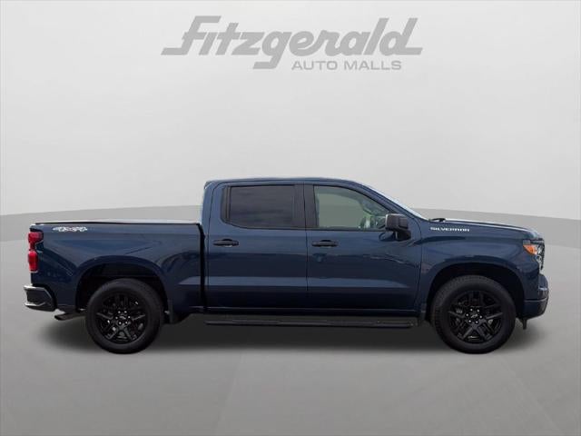 2023 Chevrolet Silverado Custom