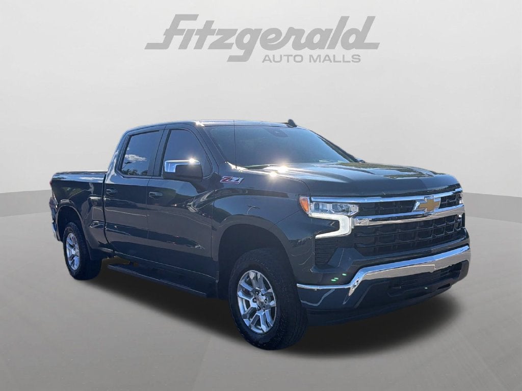 2025 Chevrolet Silverado LT